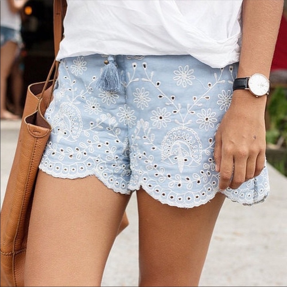 Spell & The Gypsy Casablanca Shorts